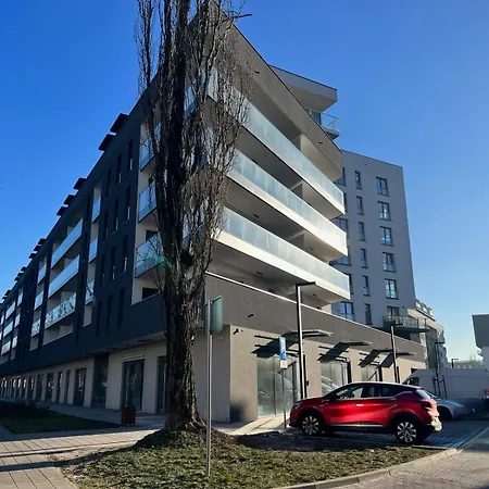 The Cozy Manufaktura Apartment