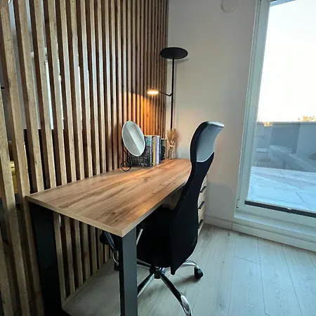 The Cozy Manufaktura Apartment Lodz